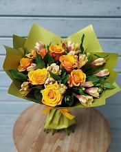 Букет цветов из:  Альстромерии и Розы в Биорках