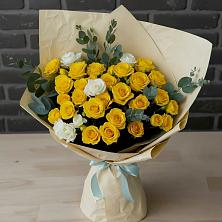 Букет цветов из:  Розы в Биорках