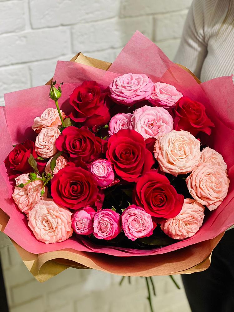 Букет цветов из: Розы в Биорках