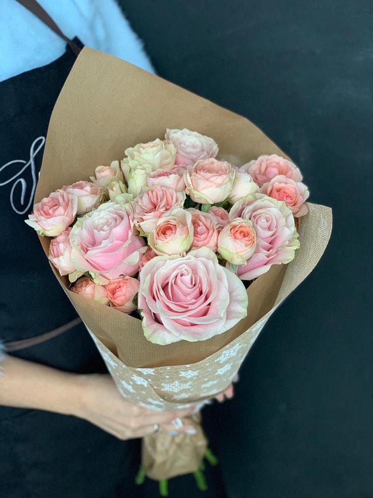 Букет цветов из: Хризантемы и Розы в Биорках