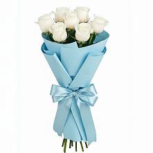 Букет 7 белых роз Проуд в Биорках