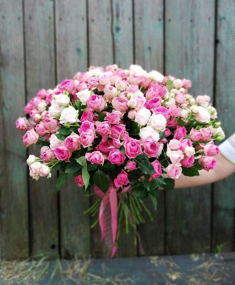 Букет Розовые кустовые розы Натали и Лав Лидия в Биорках