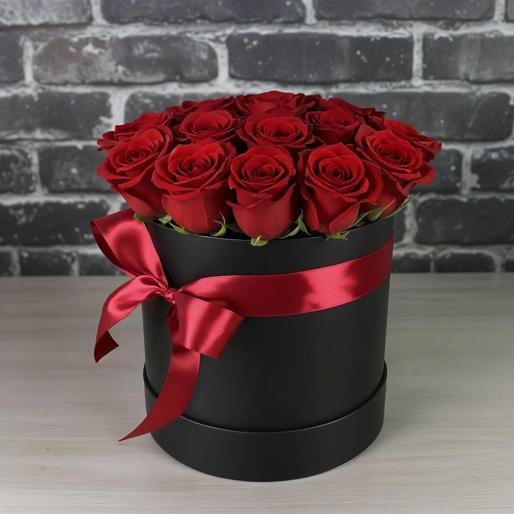 Цветочная композиция из Розы в шляпной коробке в Биорках