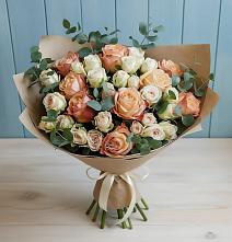 Букет цветов из:  Альстромерии и Розы в Биорках